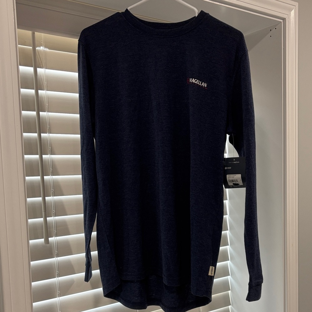 Magellan Outdoors Navy Long Sleeve Tee